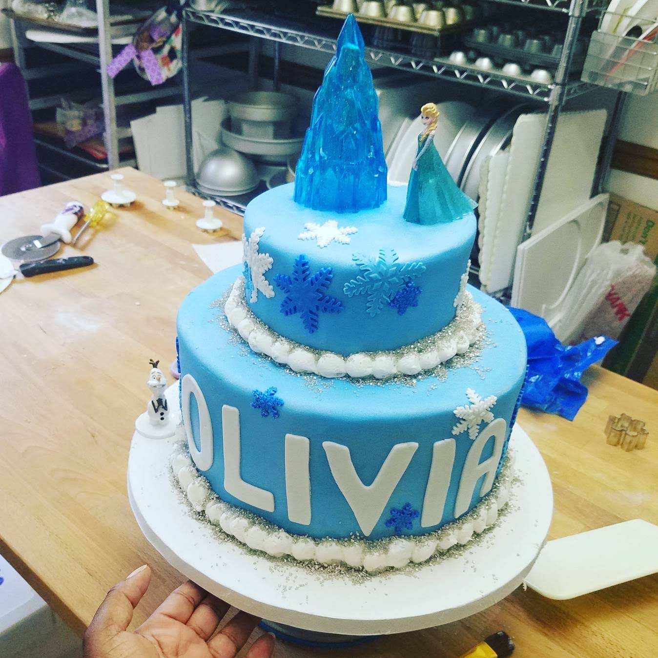 Frozen birthday cake