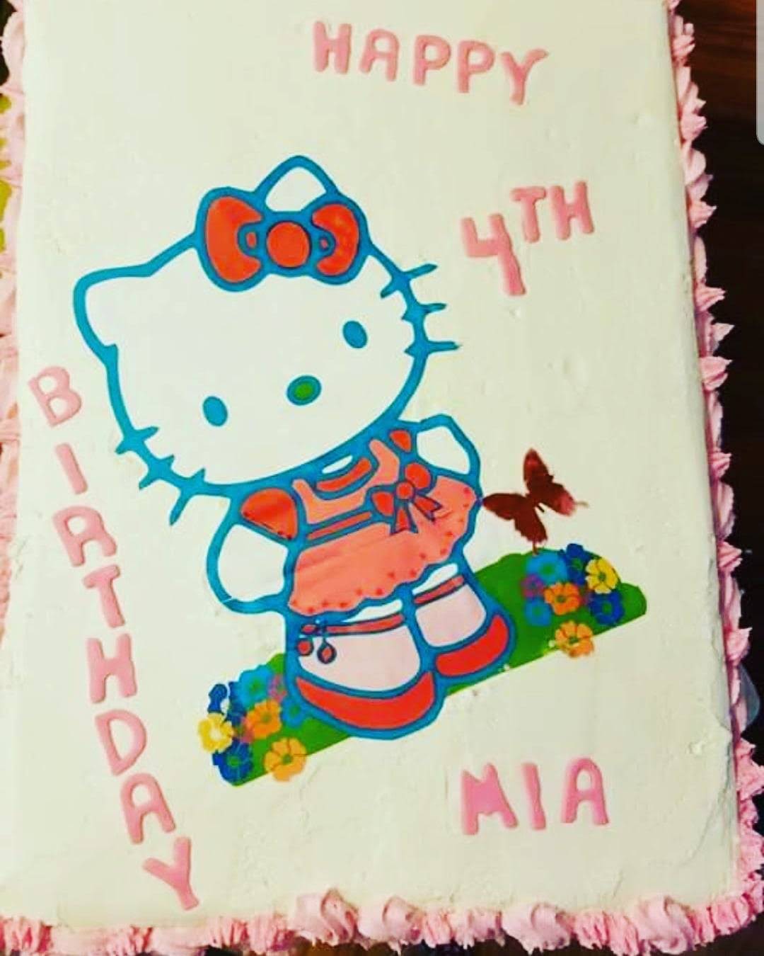 Hello Kitty birthday cake